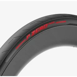 Pneu Vélo Route Pirelli P Zero Race Tubeless Ready 700 -Cyclo-Camping Soldes Boutique pneu pirelli p zero race 700 rouge