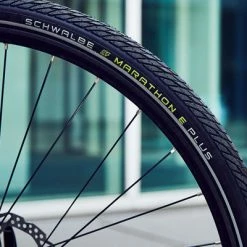 Pneu Vélo électrique 27.5 X 2.00 Schwalbe Marathon E Plus -Cyclo-Camping Soldes Boutique pneu velo electrique 27 5 x 2 00 schwalbe marathon e plus full 5