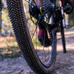 Pneu Vélo Gravel Hutchinson Touareg Tubeless Ready 700 -Cyclo-Camping Soldes Boutique pneu velo gravel hutchinson touareg tubeless ready 700 full 6