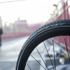 Pneu Vélo Schwalbe Marathon Plus 26 Pouces -Cyclo-Camping Soldes Boutique pneu velo schwalbe marathon plus 26 pouces full 5