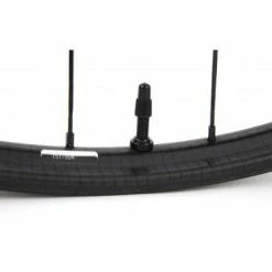 Roues Vélo Gravel Zipp 101 XPLR - Carbon Tubeless Cent. Lock 700 -Cyclo-Camping Soldes Boutique roues velo gravel zipp 101 xplr carbon tubeless cent lock 700 full 5